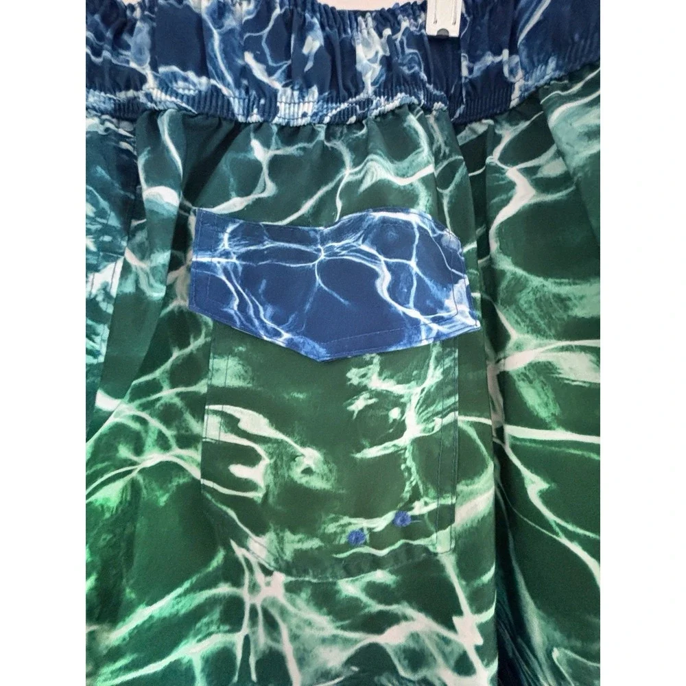 Ocean Coast Advantage Summer Green Blue White Graphic Board Shorts XL 38x10